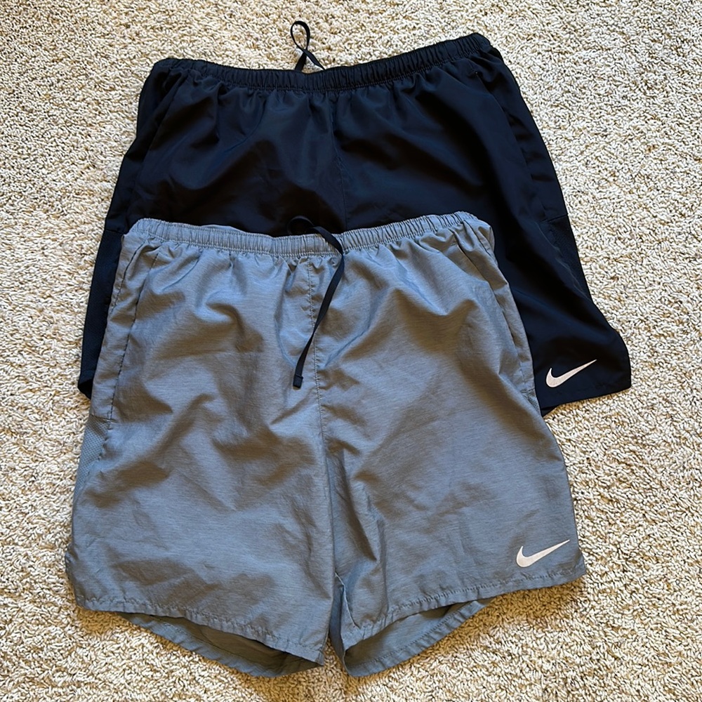 Nike challenger shorts